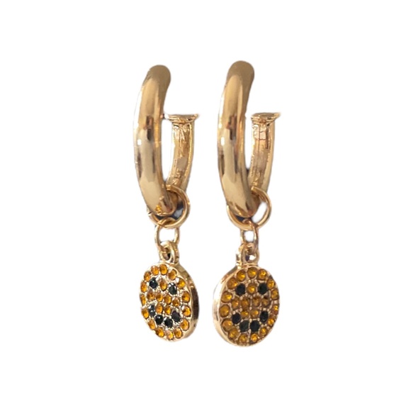 New SMILE 😃 Earrings Gold Tone fun and sparkly Pierced Ears - Picture 2 of 6